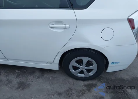 2013 Toyota Prius Four из США, поврежденный, VIN JTDKN3DU6D5563135